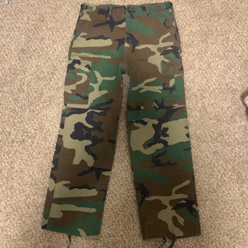 Camouflage army green BDU pants